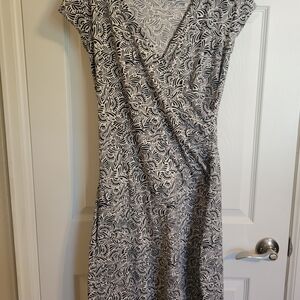 Elegant Black and White Patterned Dress